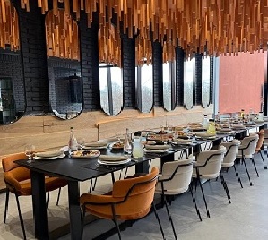 Банкетні зали modern family restaurant «MAMMA»